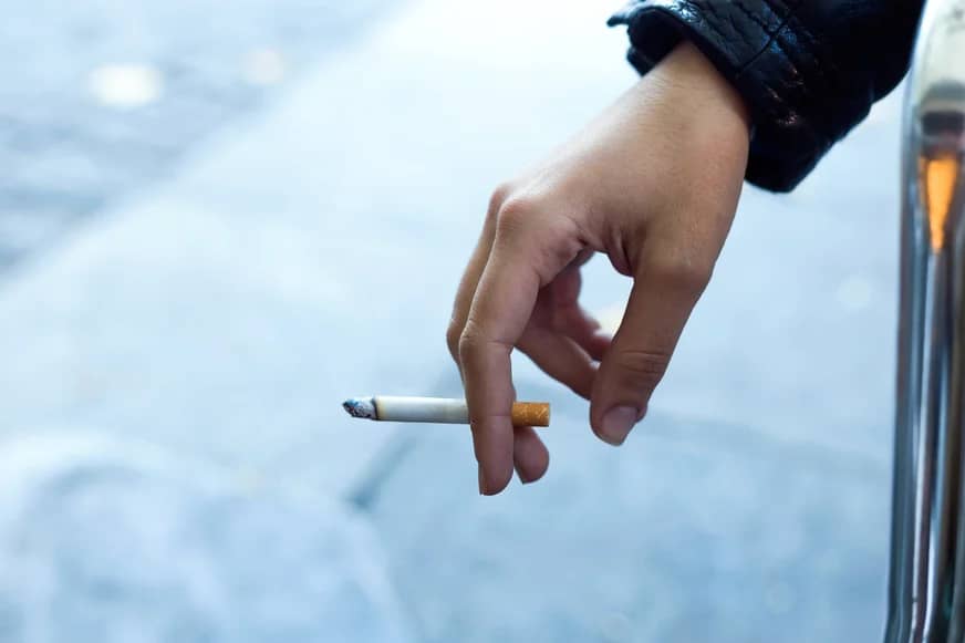 ictus,  riesgo de muerte se da en los pacientes que son fumadores
